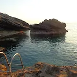 Faros 2*