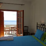 Hotel Faros