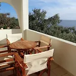 Hotel Faros