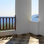 Faros Hotel